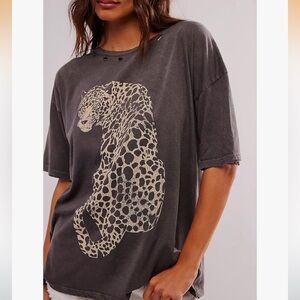 NWT Leopard Oversized Graphic Tee size small
